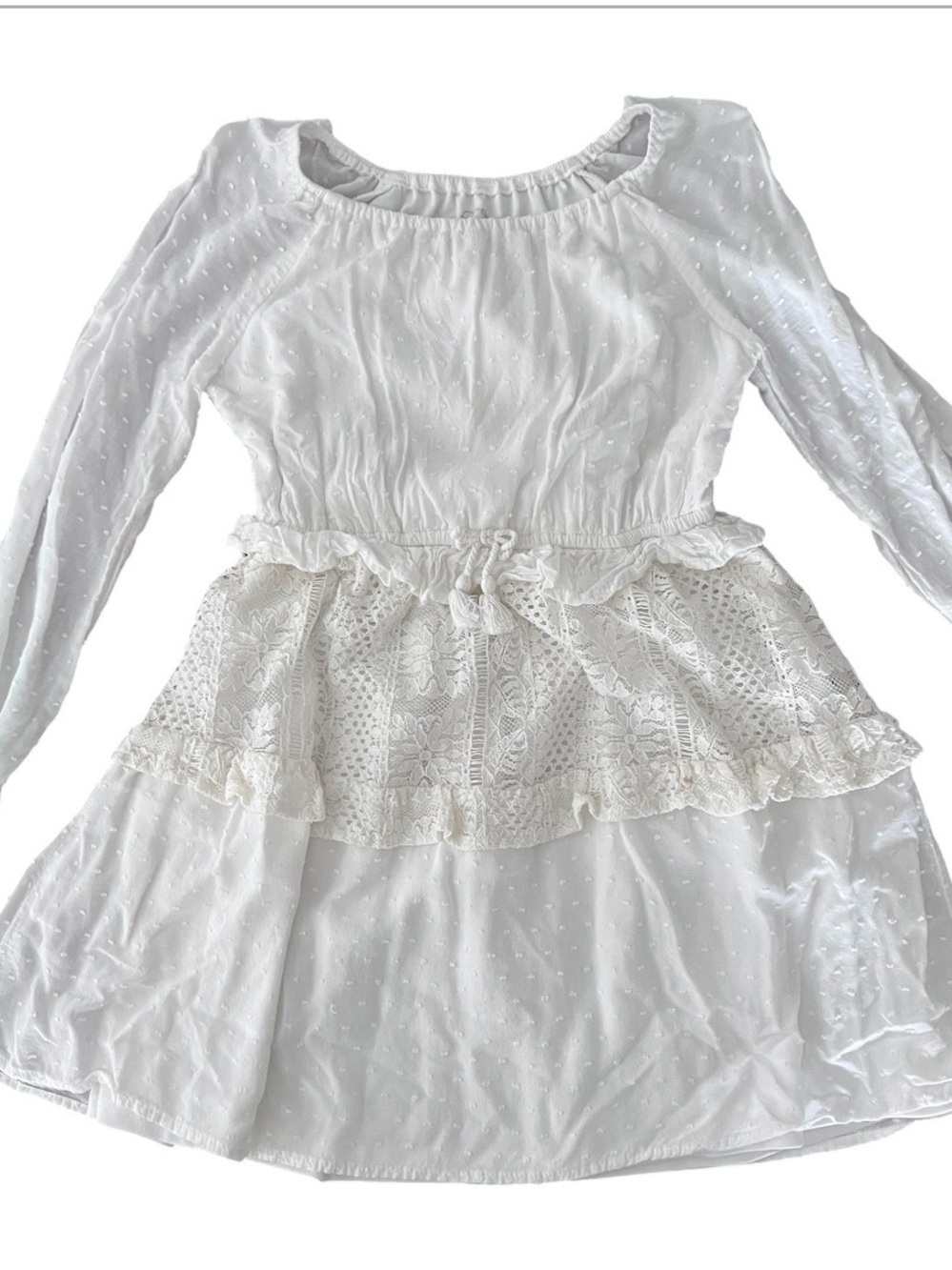 Art Class White Long-Sleeve Lace Peplum Dress